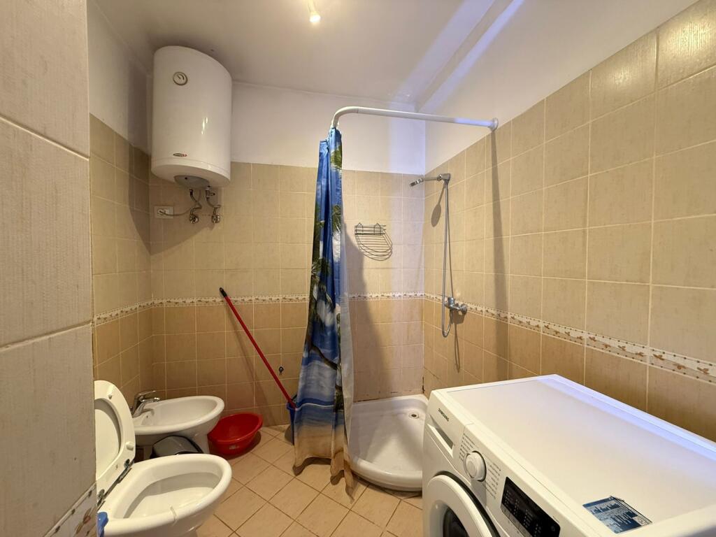 Jepet apartament me qira – zona Ish Ekspozita