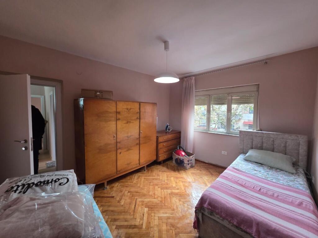 Apartment 1+1 for rent with parking space, Myslym Shyri