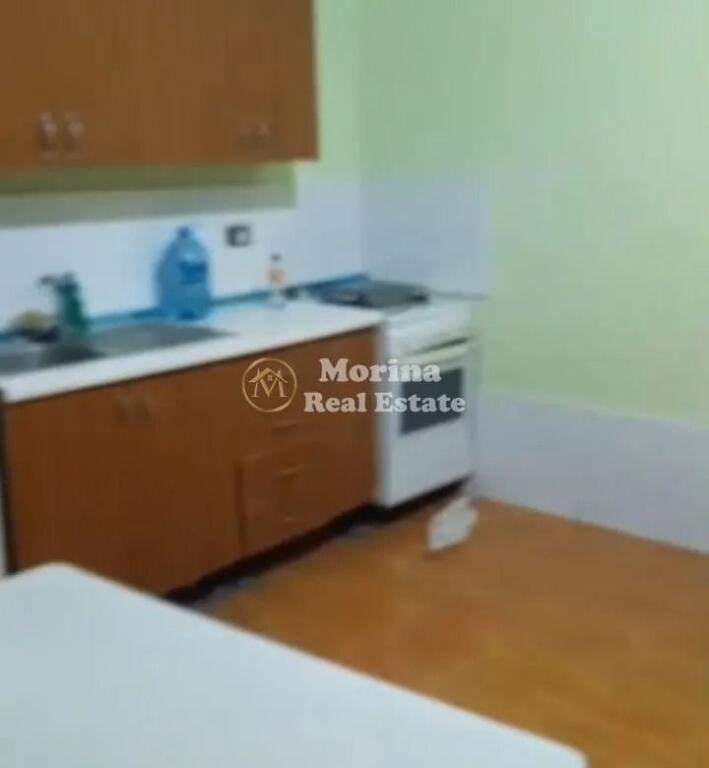 Qera | Shtëpi private 1 + 1 | Rruga Mihal Grameno | 200 €/muaj