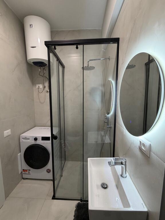 APARTAMENT 1+1 ME QERA - I MOBILUAR