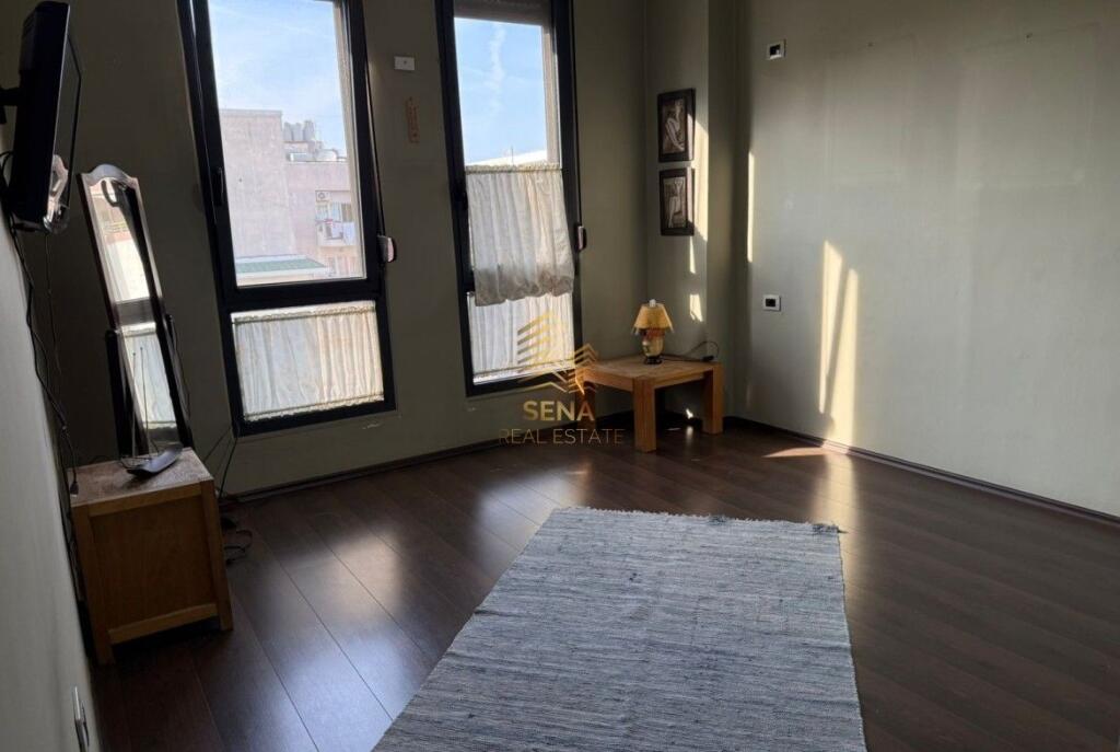 Shitet, Apartament 2+1, Yzbersiht, 14,100,000 Leke