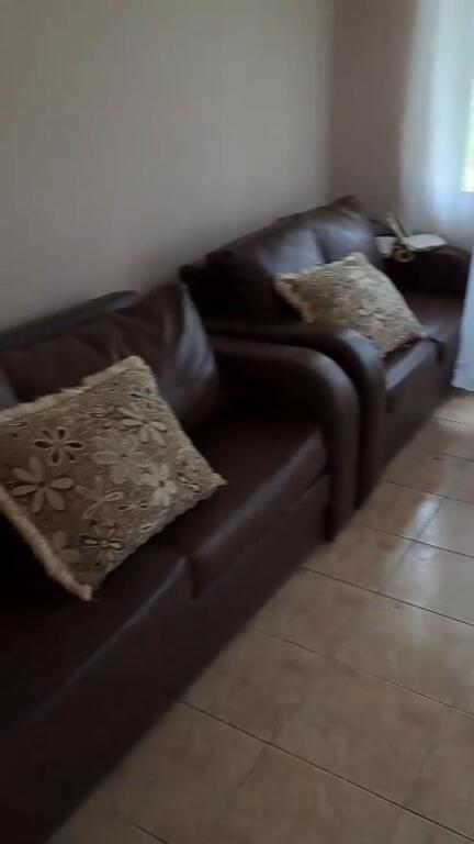 Affittasi appartamento 3+1 a Paskuqan