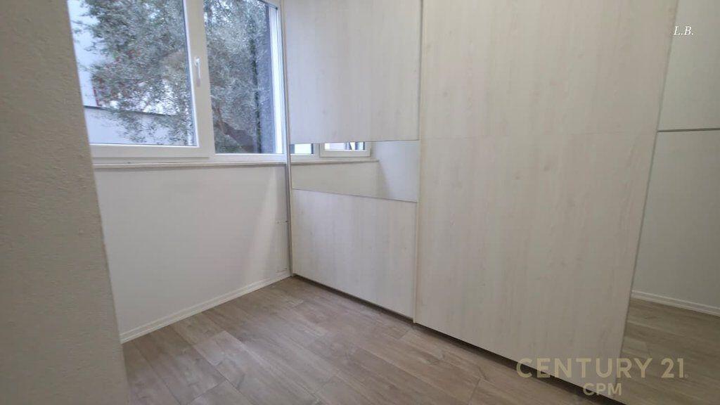 Apartament 2+1+2 TEK LIQENI I THATE