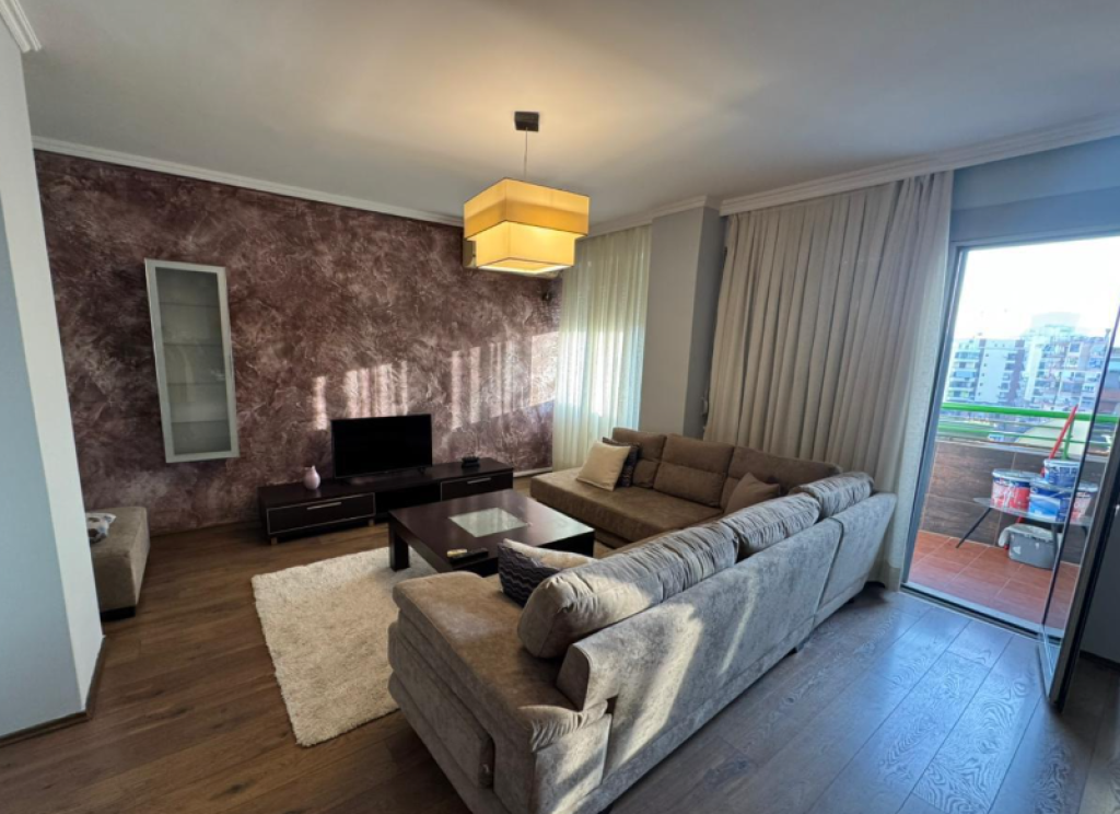 🏠 Apartment 2+1+2 for rent – Rruga e Dibrës  