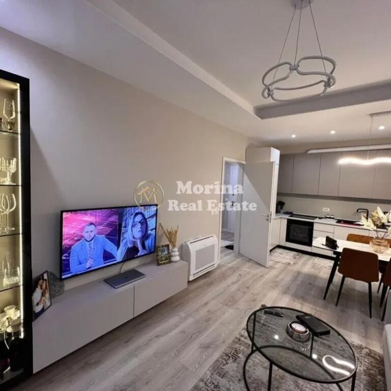Qera | Apartament 2 + 1 | 21 Dhjetori | 800 €/muaj