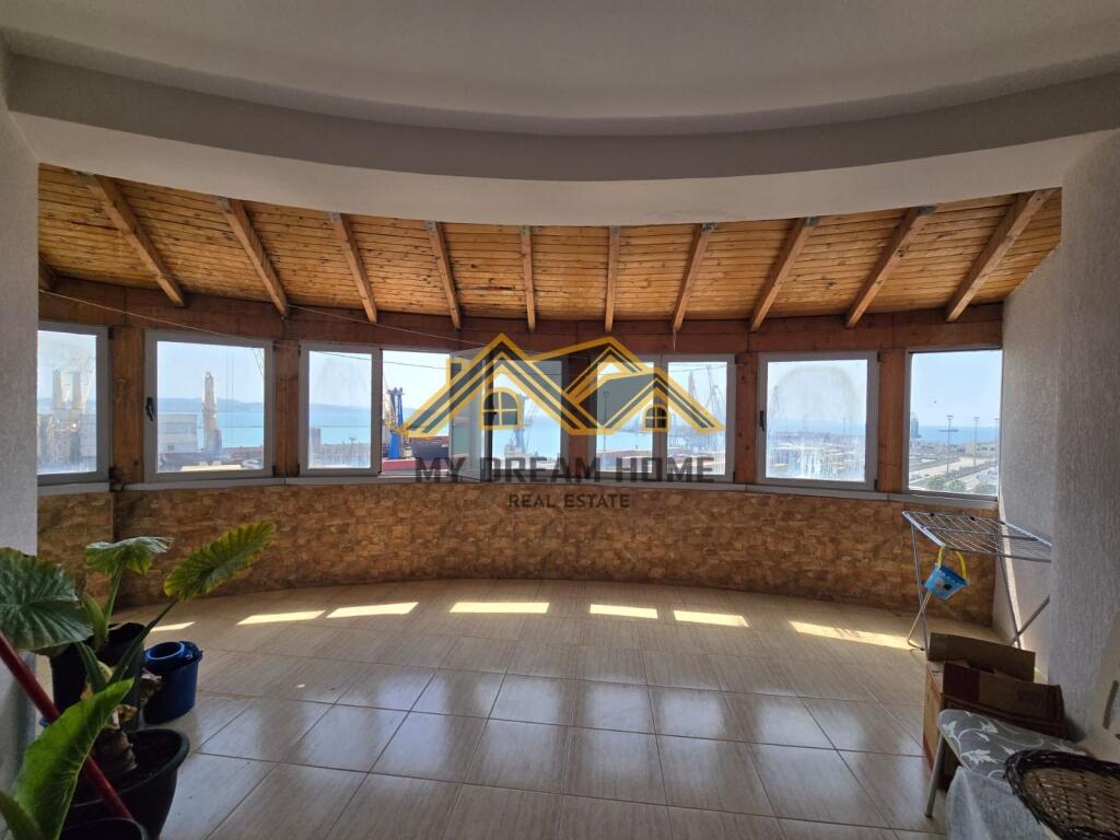 Apartament 2+1 Për Qera në Rrugën e re të Portit, Durrës