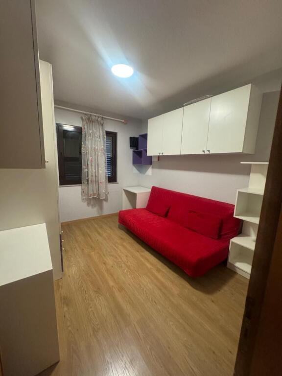 Super ap 2+1 at kosovarve street ( masha )