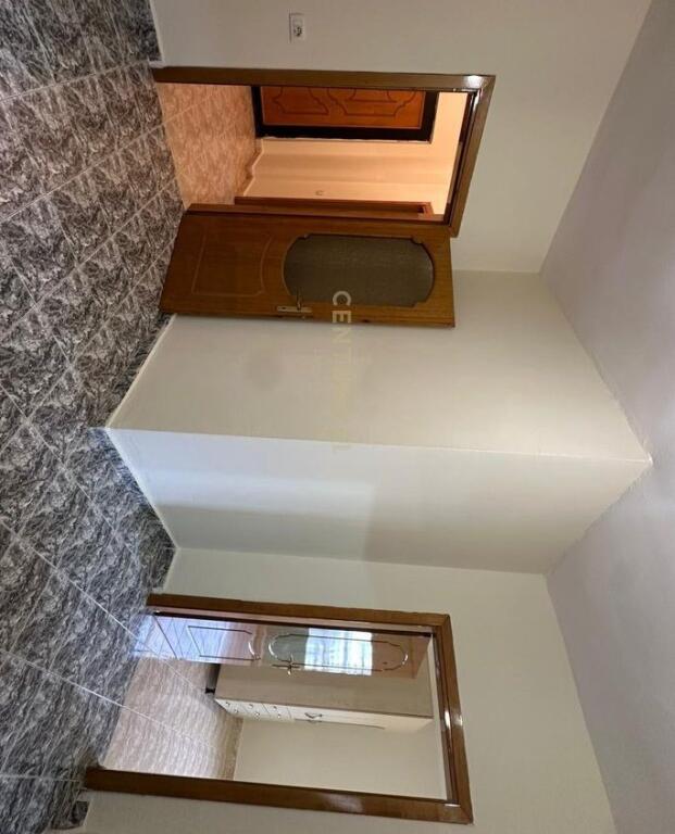 FOR RENT APARTMENT/ OFFICE 3+1 – PALLATET ARABE, KRISTAL CENTER (PARIS COMMUNE) 