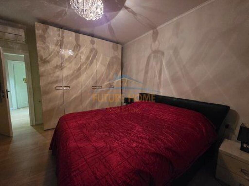 Rent, 2+1 Apartment with VERANDA on Kosovareve Street!