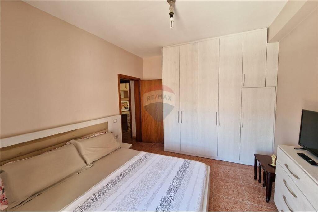 2+1 Apartment for Rent – Lungomare, Vlorë