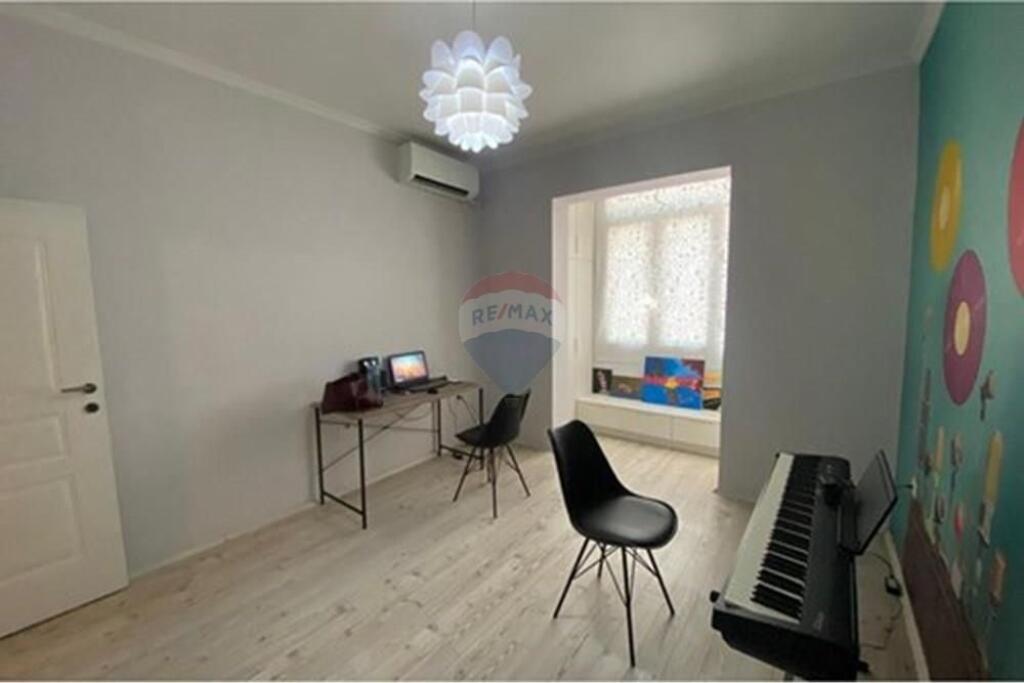 Apartment for Rent at 21 Dhjetori