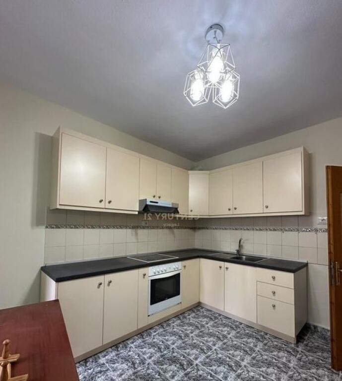 FOR RENT APARTMENT/ OFFICE 3+1 – PALLATET ARABE, KRISTAL CENTER (PARIS COMMUNE) 