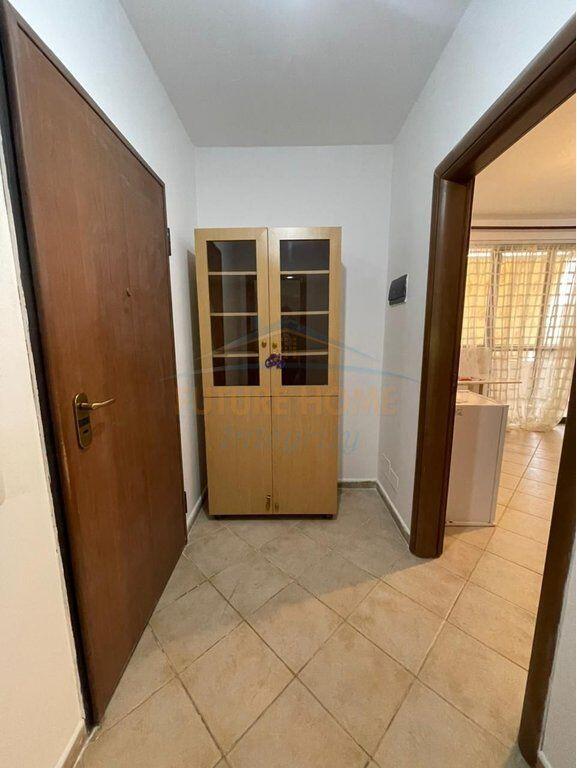 Qera, Apartament 1+1+2 Ballkone, Rruga e Elbasanit, Tiranë.