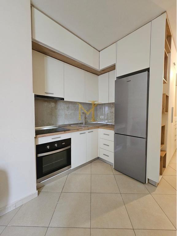 APARTAMENT 2+1+2 NË DURRËS ME QIRA