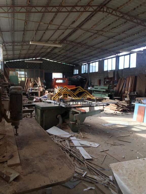 KAPANON DHE TOKE NE SHKALLNUR DURRES,PER SHITJE!