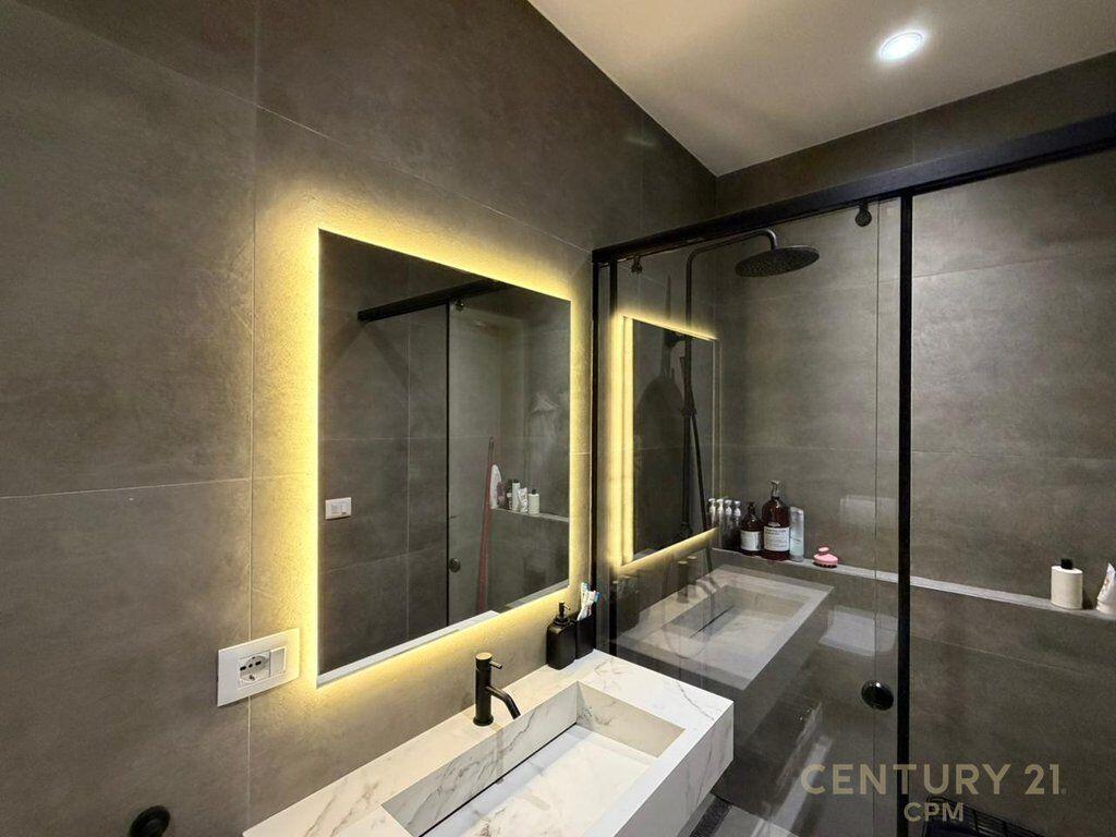 Shitet Apartament 3+1 – Rezidenca Lake View, Rruga e Kosovareve