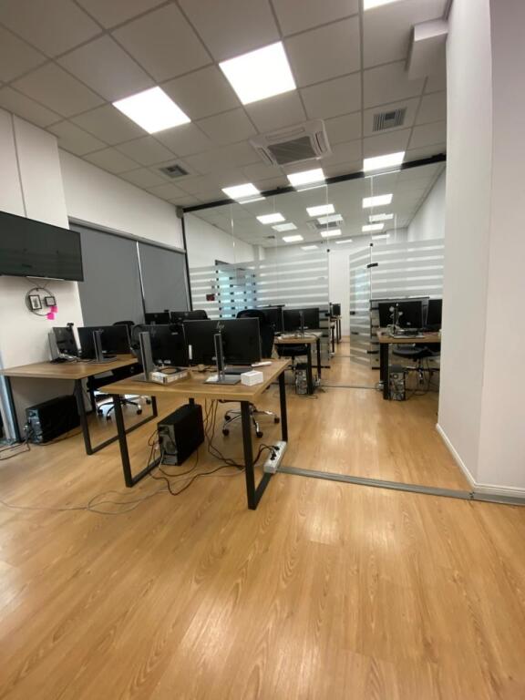 💎BUSINESS PREMISES FOR SALE AT SQUARE 21 COMPLEX!