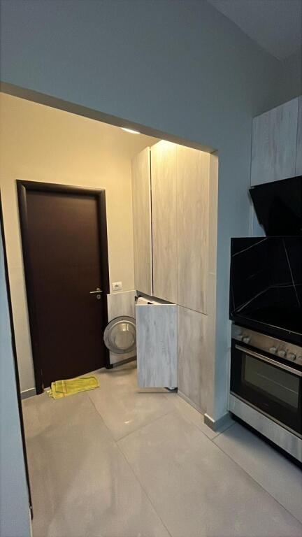 Jepet me qira shtëpi private në Tiranë, zona “Te Pamja”.