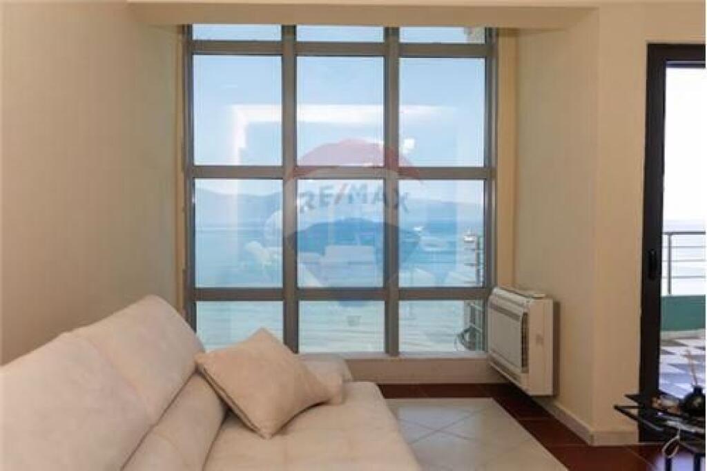 🏡 Apartament Luksoz 2+1+2 – Lungomare, Vlorë