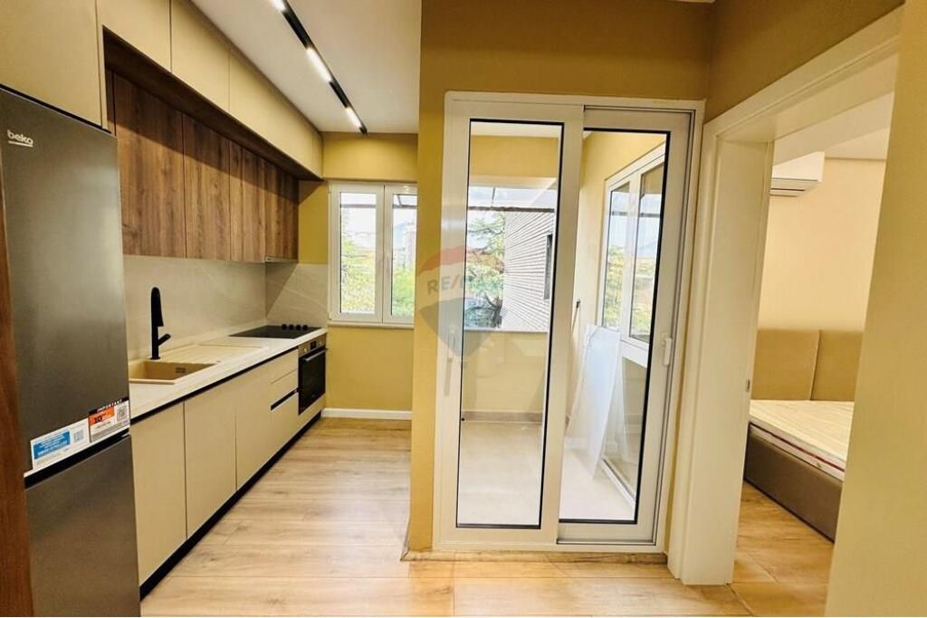 Apartament - Për Shitje - Rruga Muhamet Gjollesha, Tiranë (ID: 530471006-268)