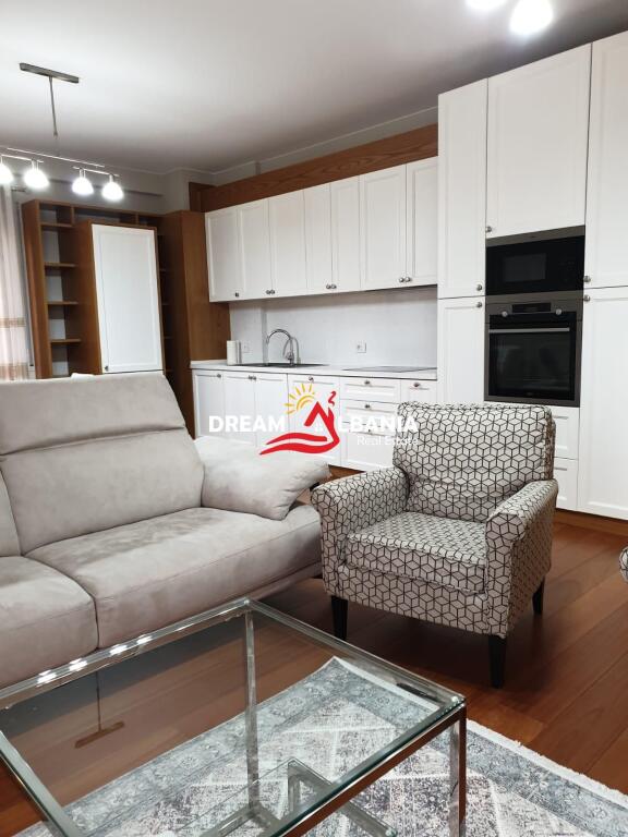 Apartament me qera 3+1+Parkim te Liqeni i Thate rruga Peti, Tirane (ID 4231267).