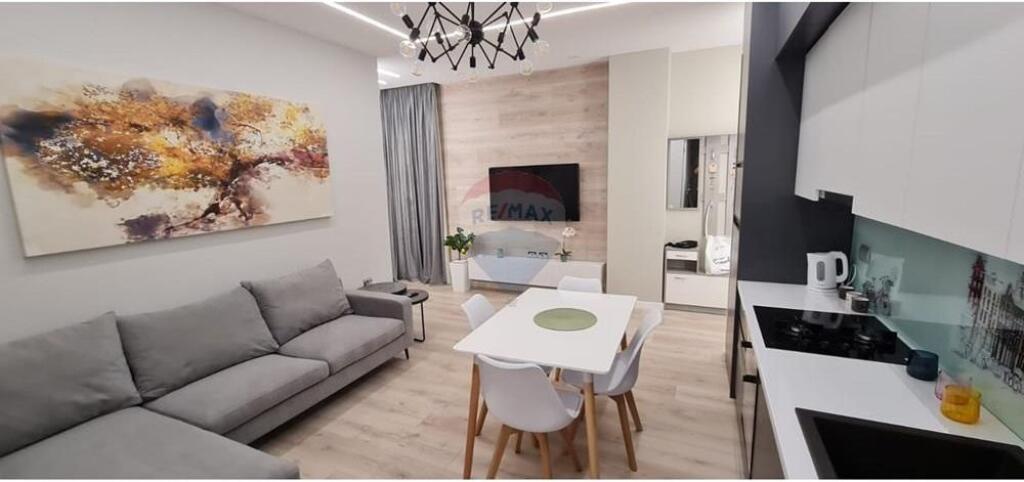 Apartament - Për Qira - Selvia, Tiranë