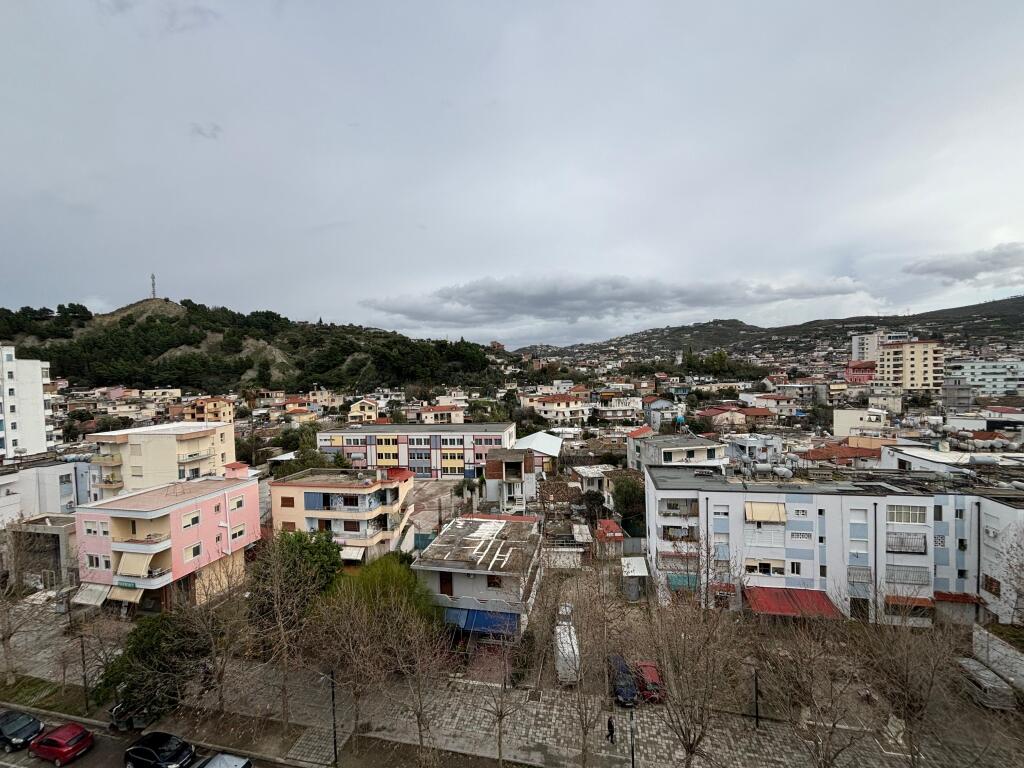 3+1+2 Apartment for Sale – Rruga e Re, Vlorë