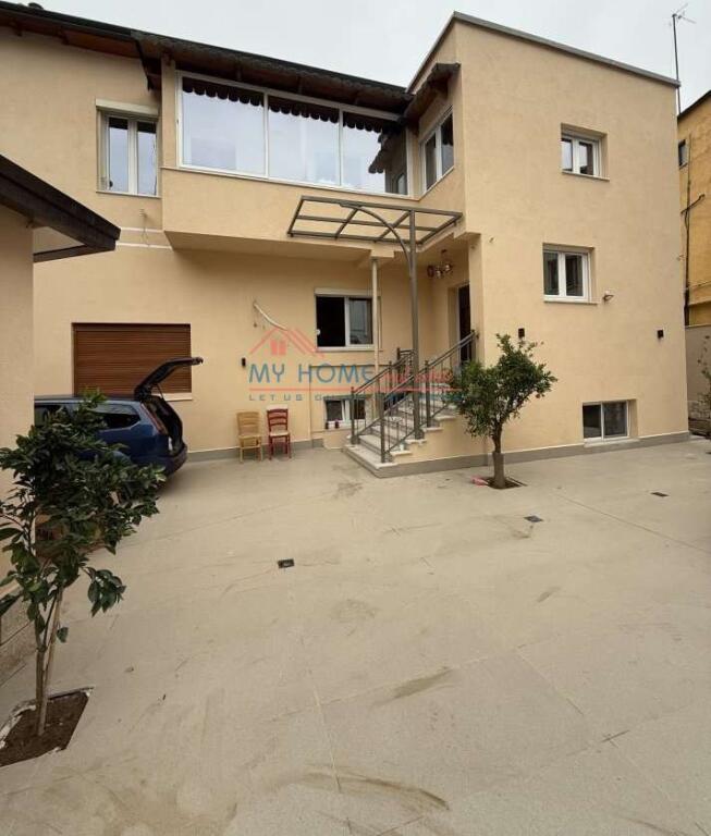 Vile me qera Rruga e Kavajes Tirane