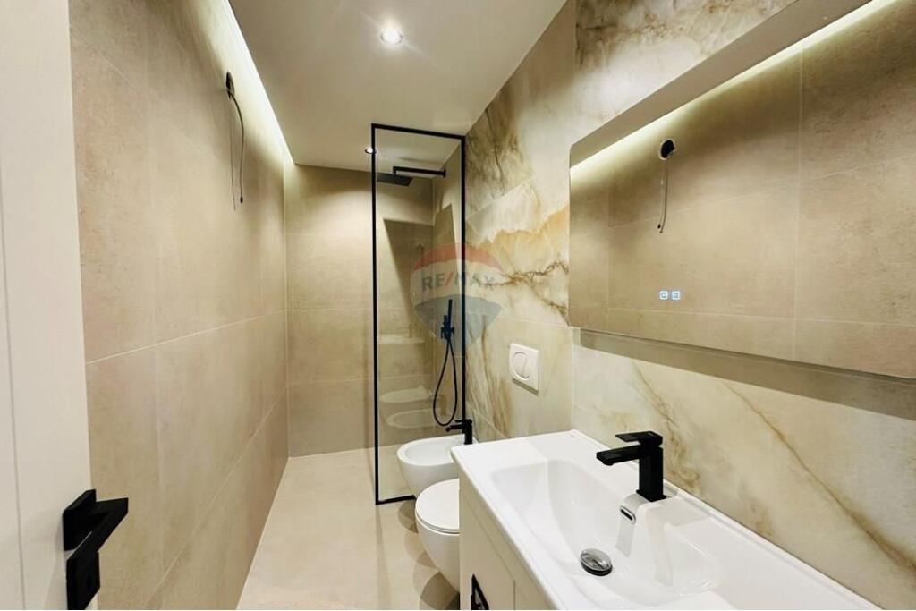 APARTAMENT 1+1 - RRUGA MUHAMET GJOLLESHA