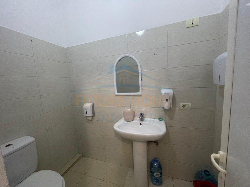 Business premises for sale, Elbasan Street, Tirana.