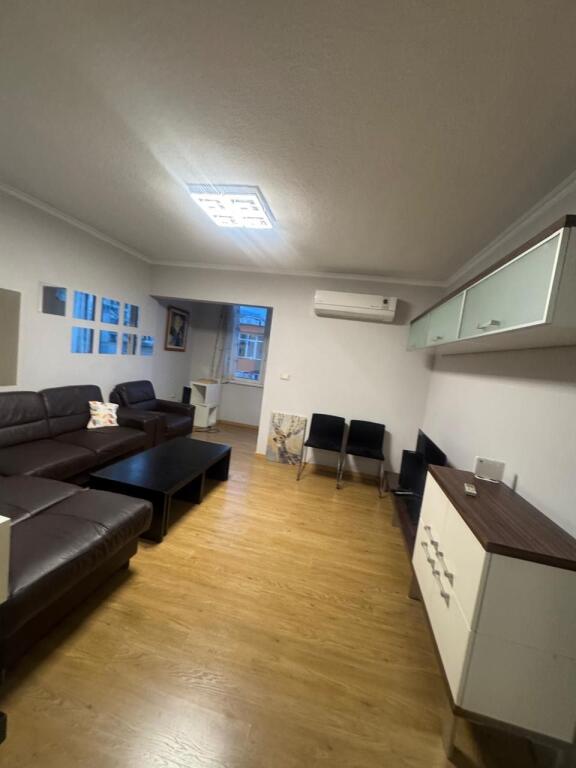 Super ap 2+1 at kosovarve street ( masha )