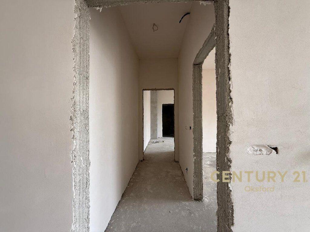 APARTAMENT 2+1+2+POST PARKIMI, TEK ISH FUSHA E AVIACIONIT PER SHITJE 226,000 € Sip. Totale  116m2