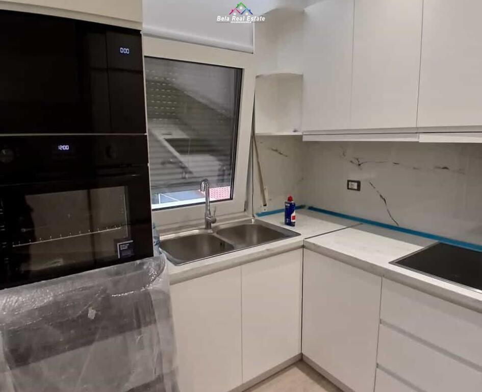 Appartamento In Affitto 2+1 A Myslym Shyr (ID B2201688) Tirana