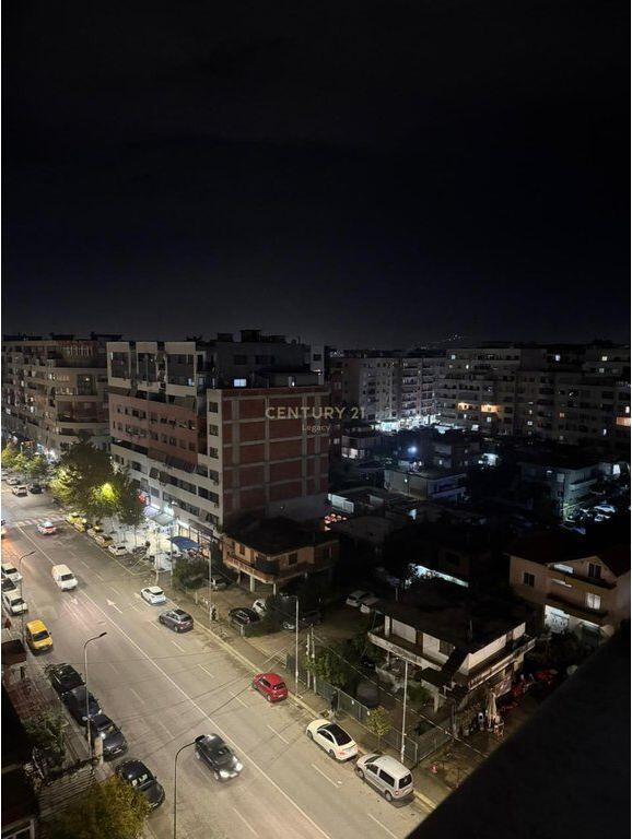 VENDESI SUPER APPARTAMENTO 2+1+2 A ASTIR