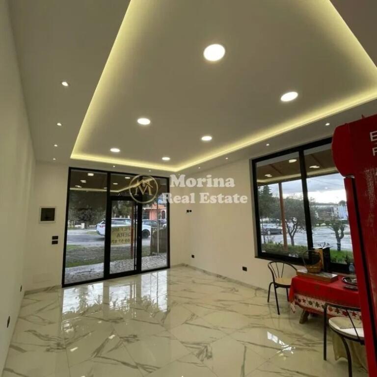 Affitto | Locale Commerciale | Pezë-Helmës | 400 €/mese