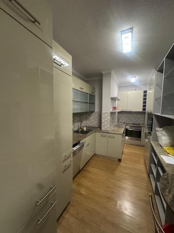 Super ap 2+1 at kosovarve street ( masha )