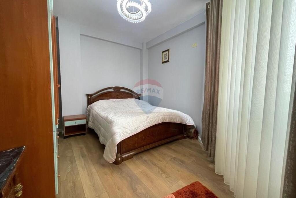 Apartament - Për Shitje - Rruga Sotir Caci, Tiranë(ID: 530181070-364)