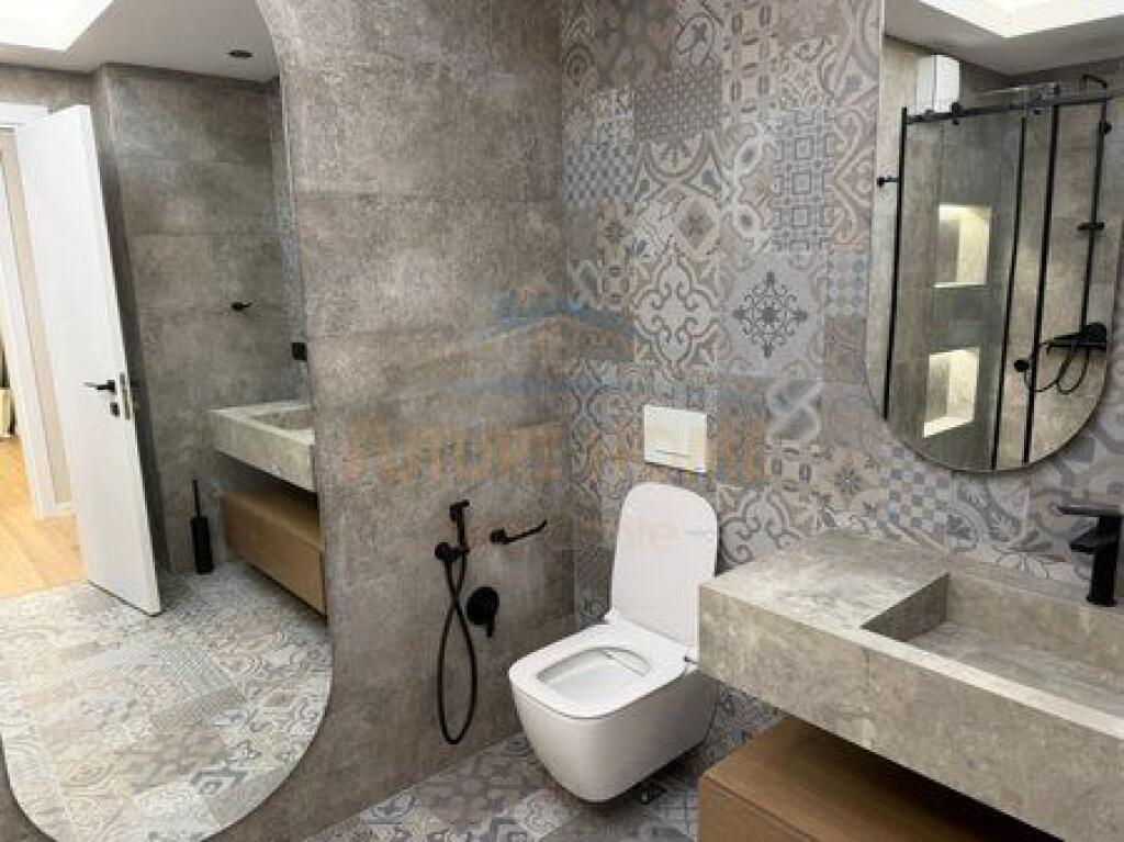 Qira, Apartament 3+1+2+Post Parkim, Kodra e Diellit, Tiranë