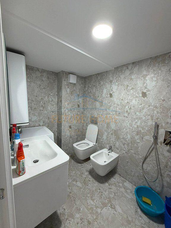 Duplex for sale + Parking Space, Golden Park