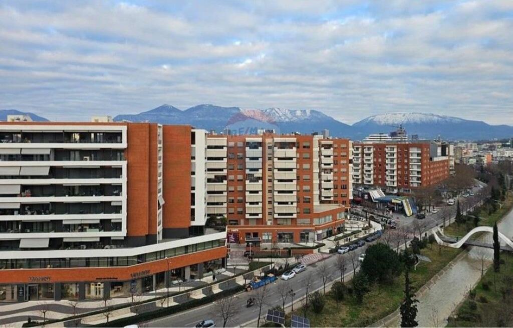 Apartament 3+1+2 ne shitje perballe Delijorgjit! ID: 530181081-344