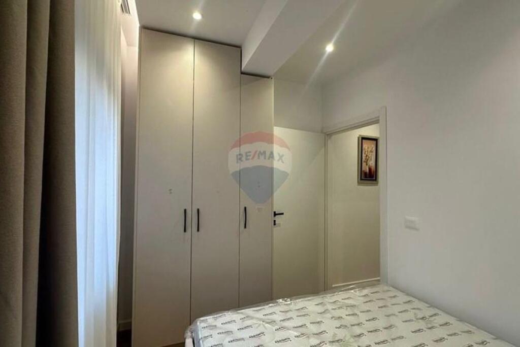 Apartment 1+1 for sale, Paris Municipality!