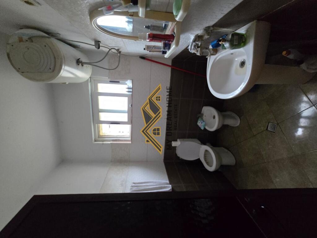 SHITET SHTEPI PRIVATE 2-KATESHE NE PLAZH ILIRIA DURRES