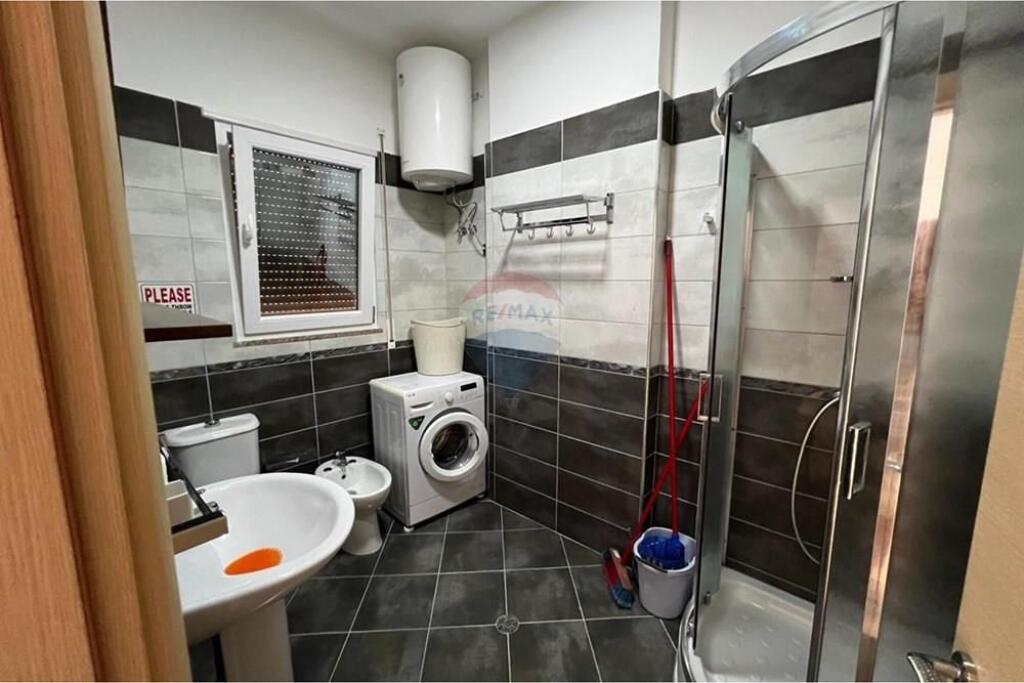 Appartamento - In Vendita - Golem, Kavajë