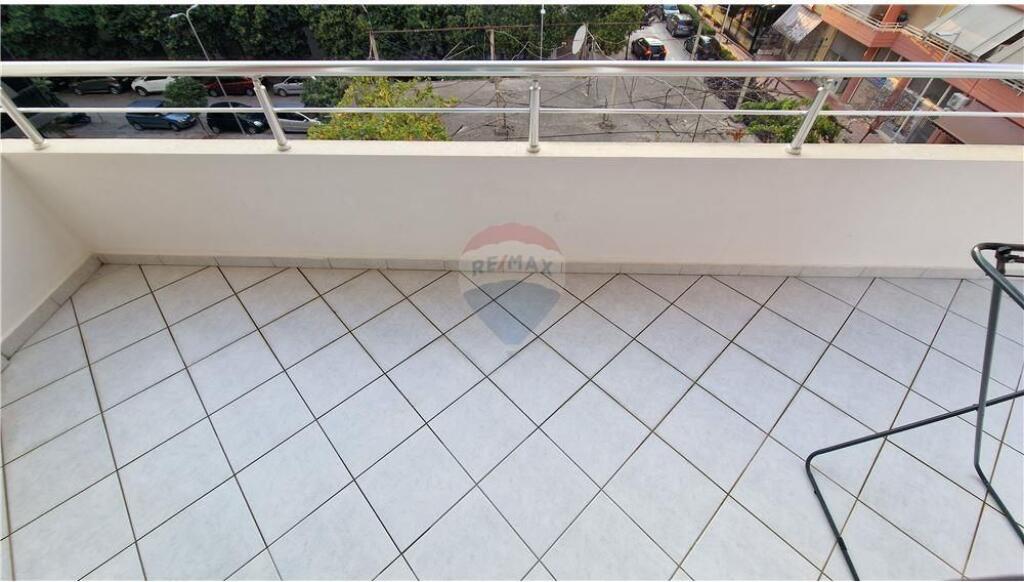 Apartament 2+1 me qera tek Rr. e Cipajve,Vlore