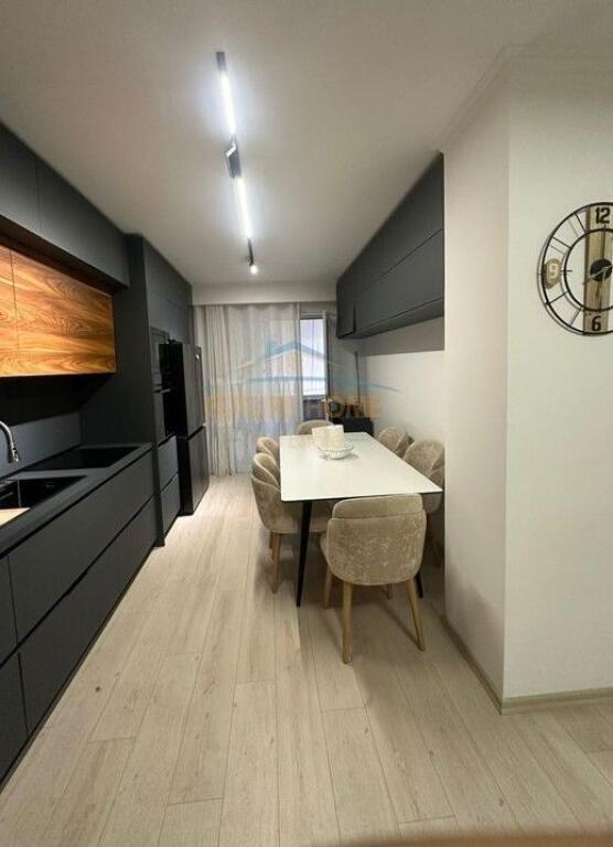 Rent, Apartment 2+1+2+PARKING SPACE, Brryl, Tirana.