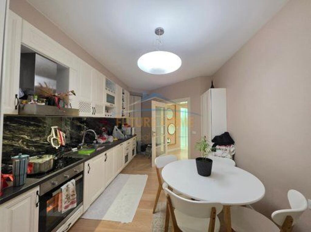 Rent, 2+1 Apartment with VERANDA on Kosovareve Street!