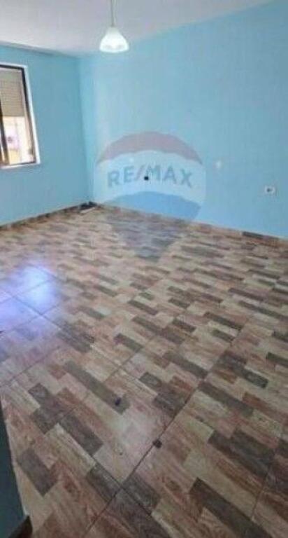 Apartament - Për Shitje - Inxhinieria e Ndërtimit, Tiranë(ID: 530261046-465)