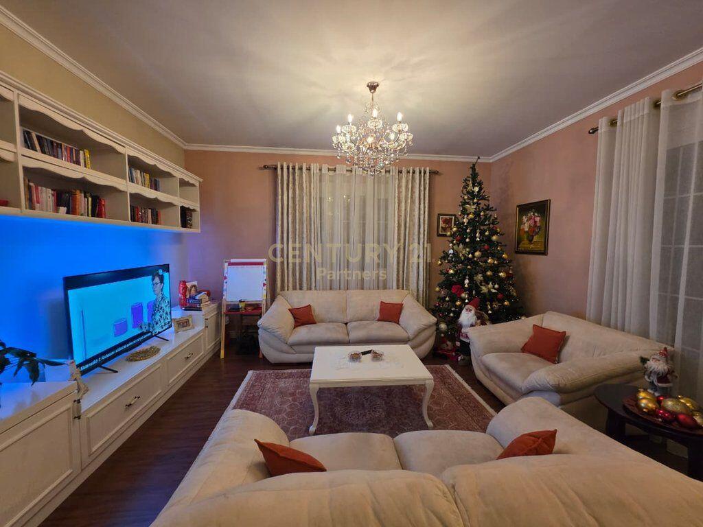 Luxury Apartment for Sale 2+1+2 with Veranda & Laundry – Casa Italia, Tirana