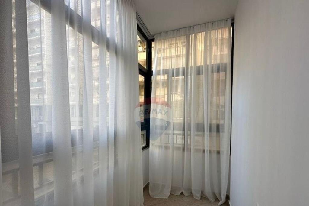 Apartment 1+1 for sale, Paris Municipality!