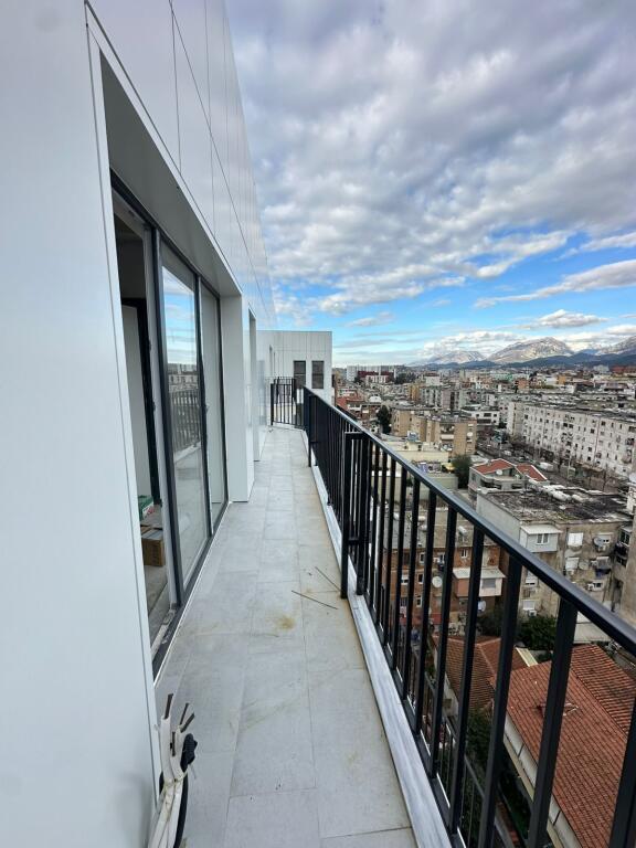 Apartament 1+1 Rruga Bardhyl, Tirana